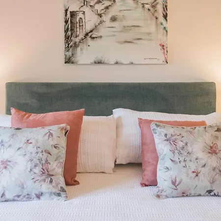 Florinda De La Cava - 6 *