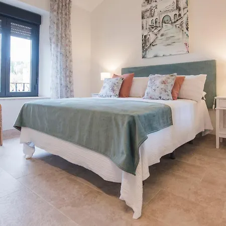 Florinda De La Cava - 6 Apartmán Toledo